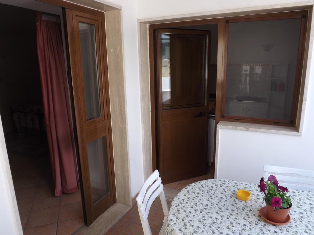 Bed and Breakfast Ugento Dimora Екстер'єр фото